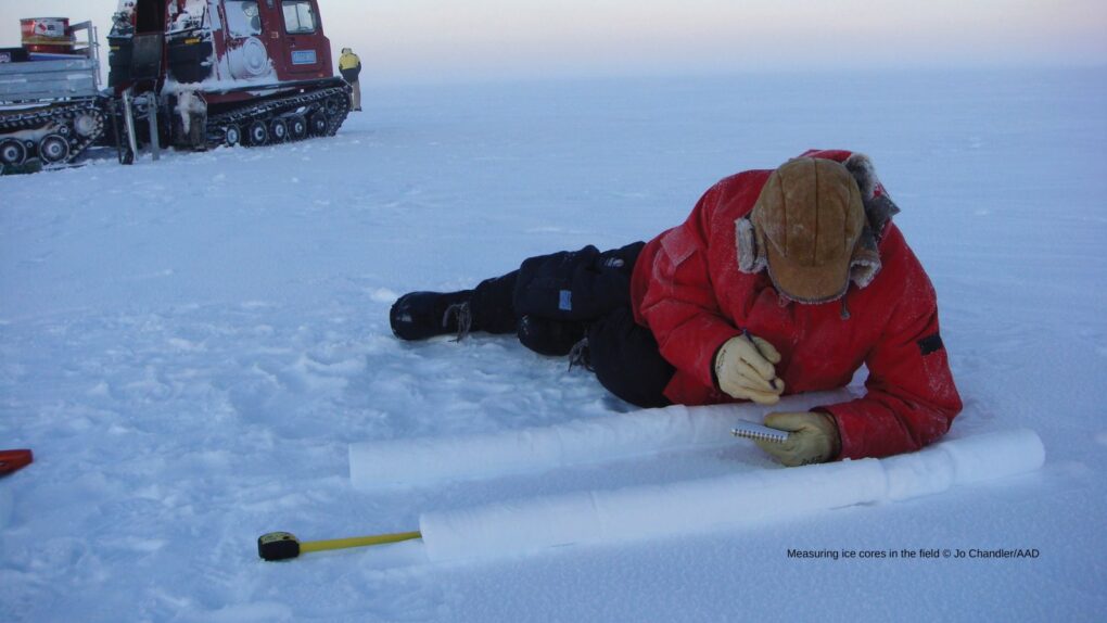 Measuring Ice Core Measuring ice cores in the field © Jo ChandlerAAD-2 - Griffith Review
