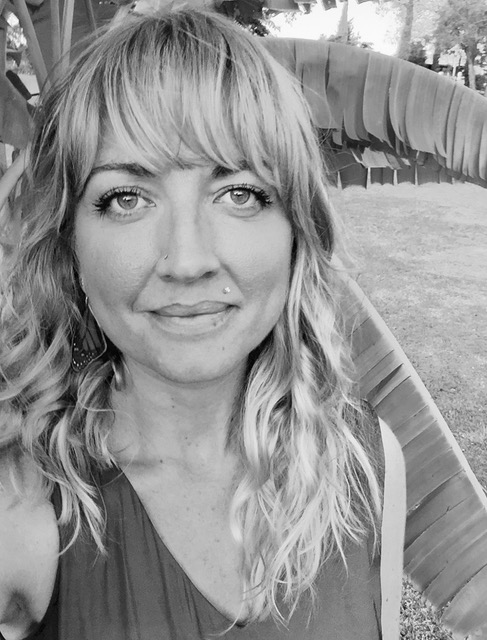 Holly Ringland.2 Holly Ringland.2