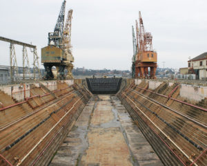 Submarine dry dock